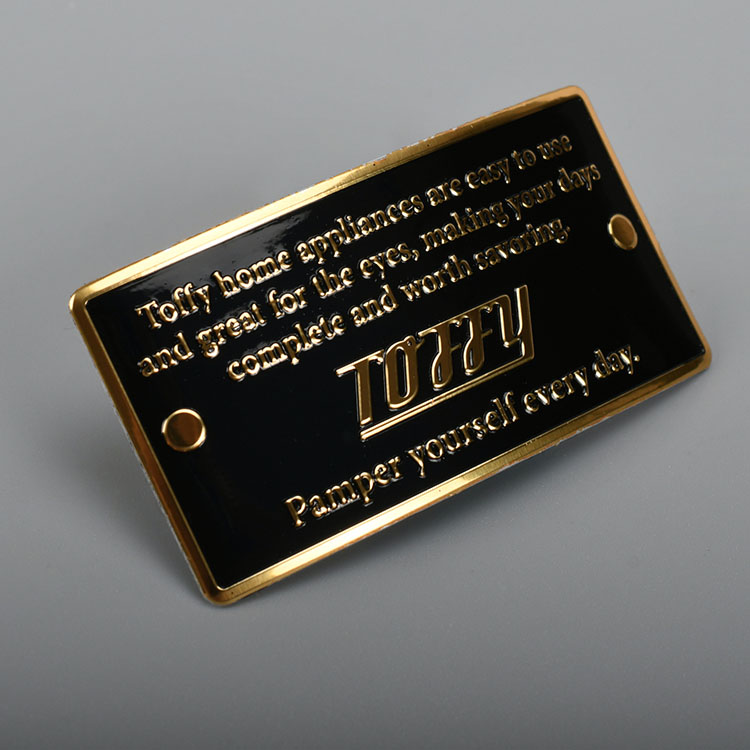 Złota metalowa etykieta z nadrukiem aluminium