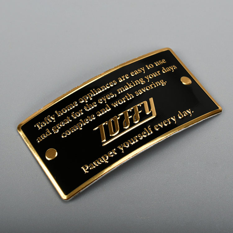 Złota metalowa etykieta z nadrukiem aluminium