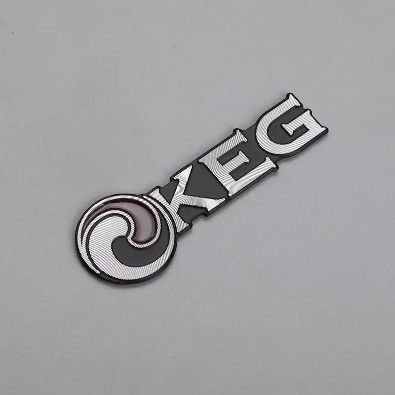 Etykieta aluminiowa 3D