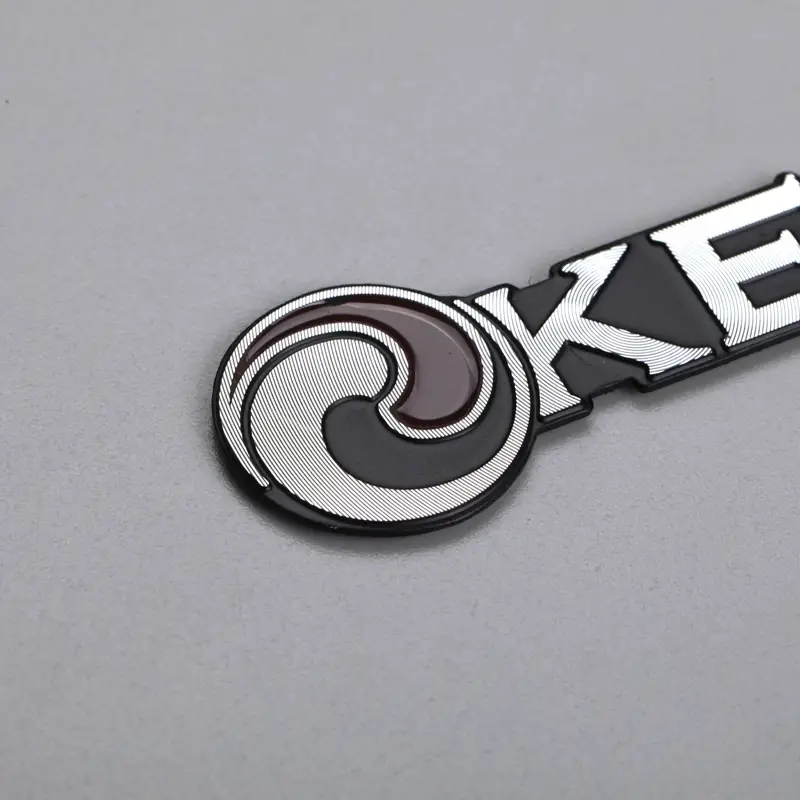Etykieta aluminiowa 3D