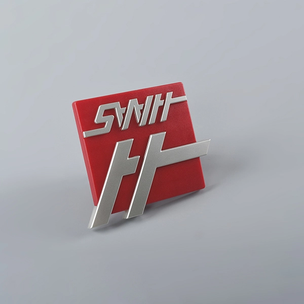 Emblematy logo samochodu