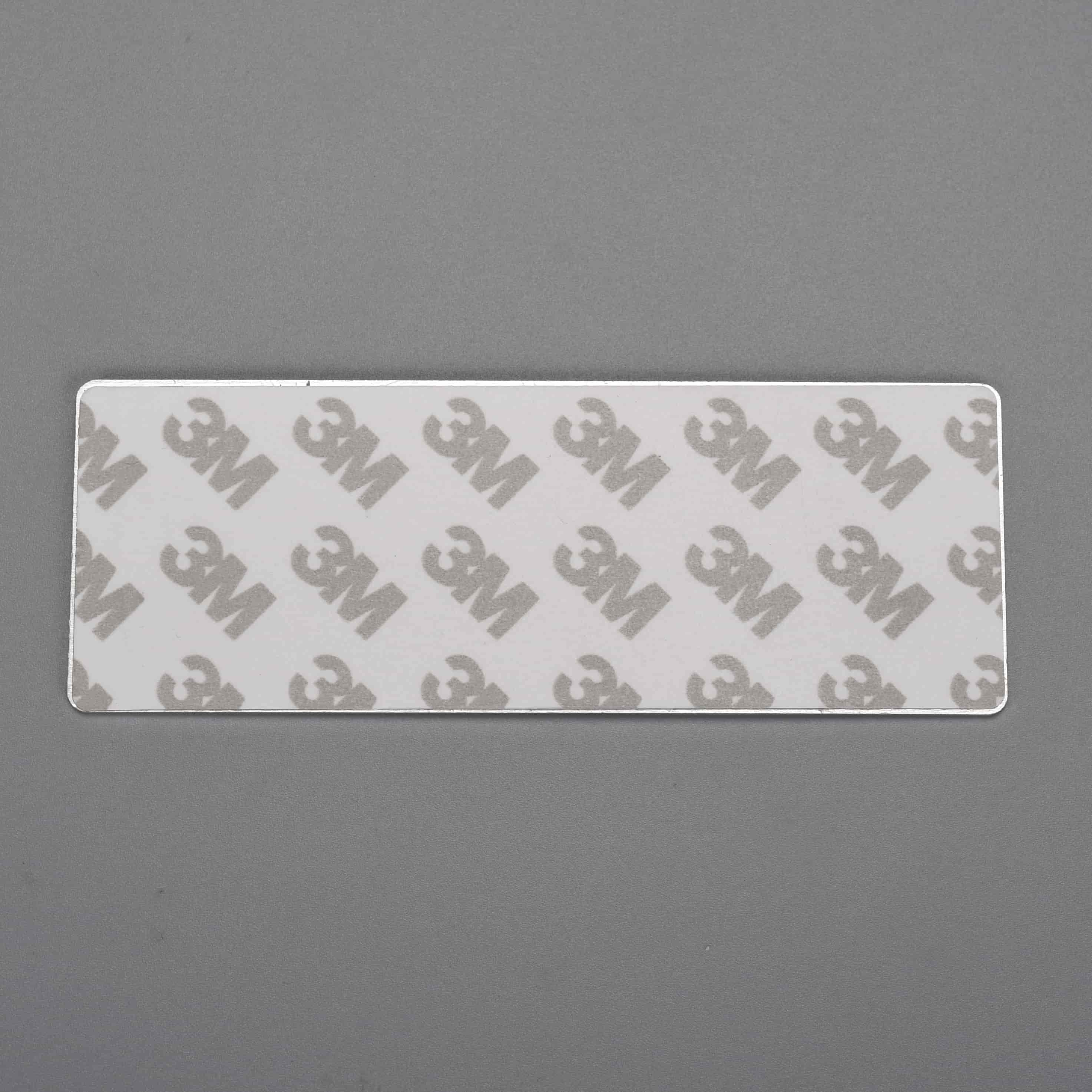 Wytłaczane lustrzanie 3D, grawerowane aluminium