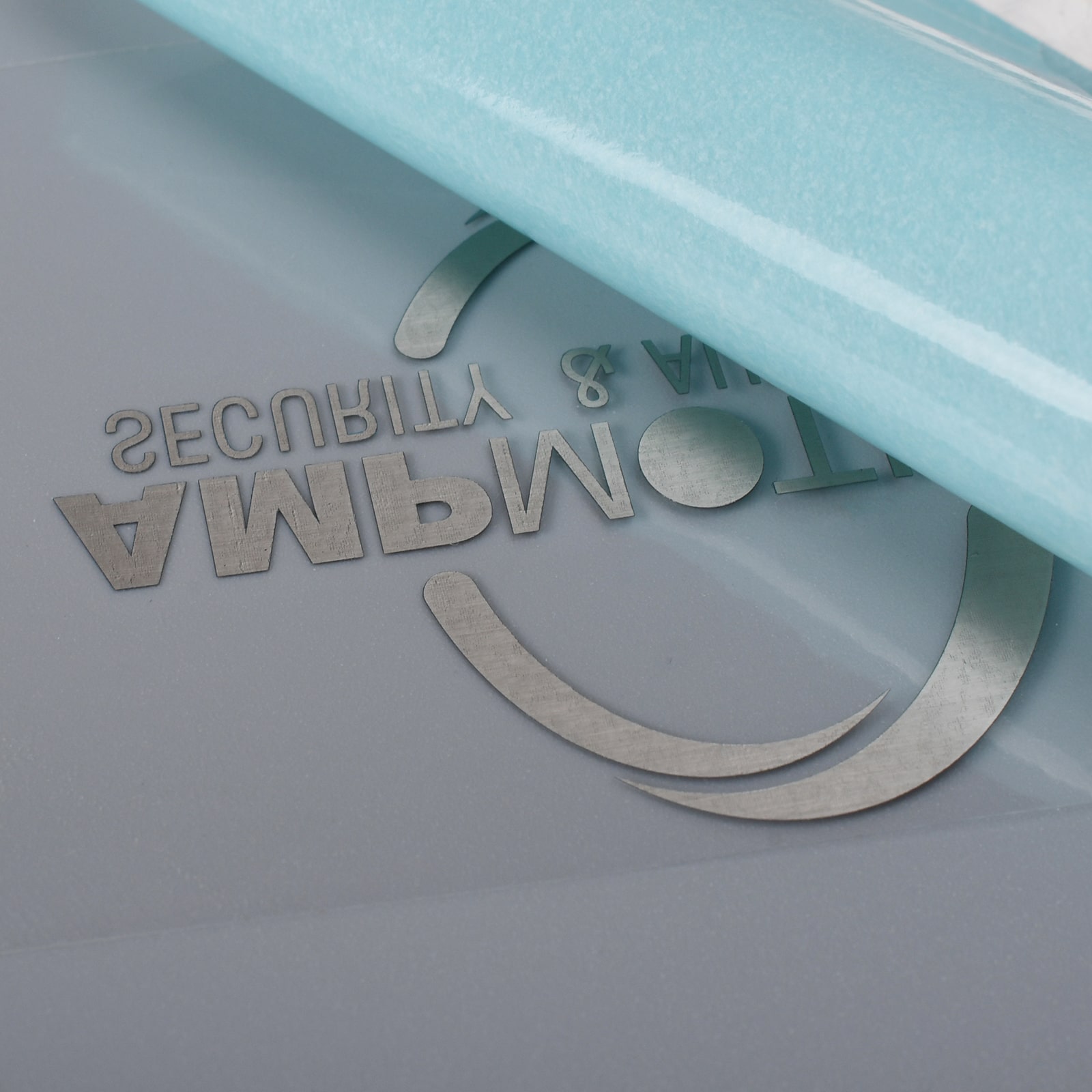 Galwaniczne tabliczki z logo