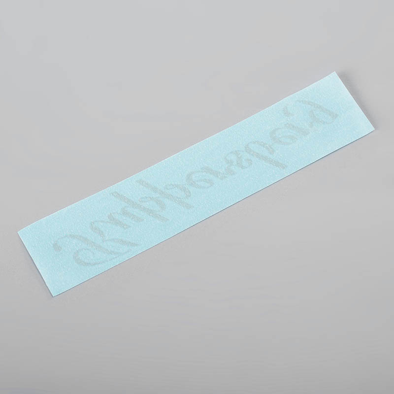 Metalowa etykieta z logo galwanicznym