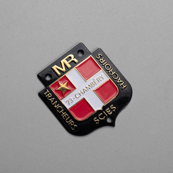 Naklejka z logo 3D z niklu i metalu
