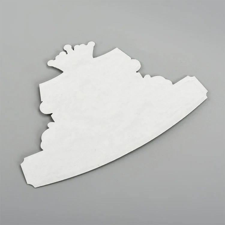 Metalowa etykieta z logo