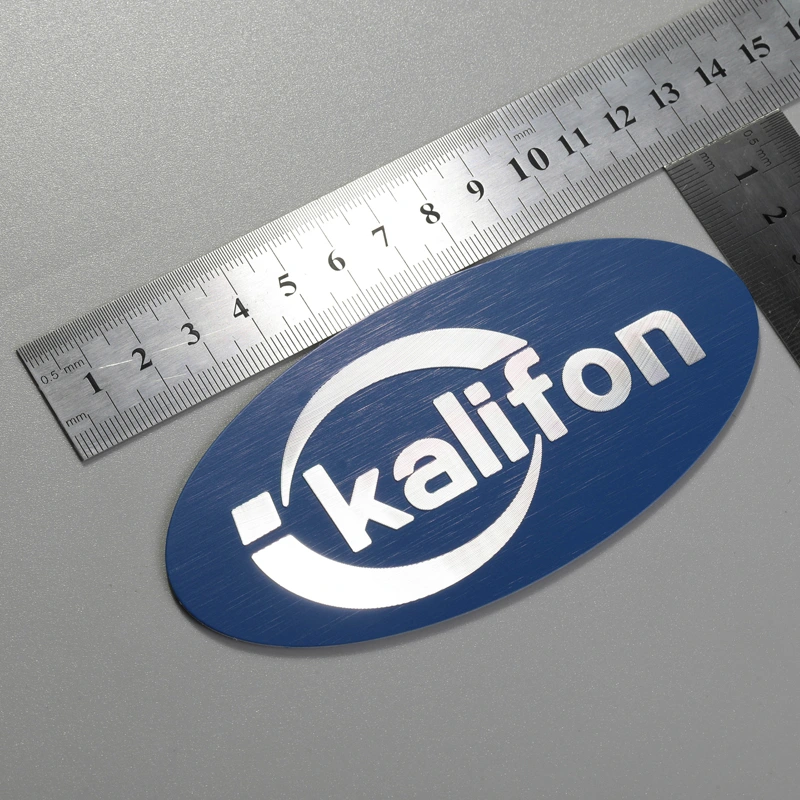 Emblemat aluminiowy odlewany ciśnieniowo z metalu maszynowego