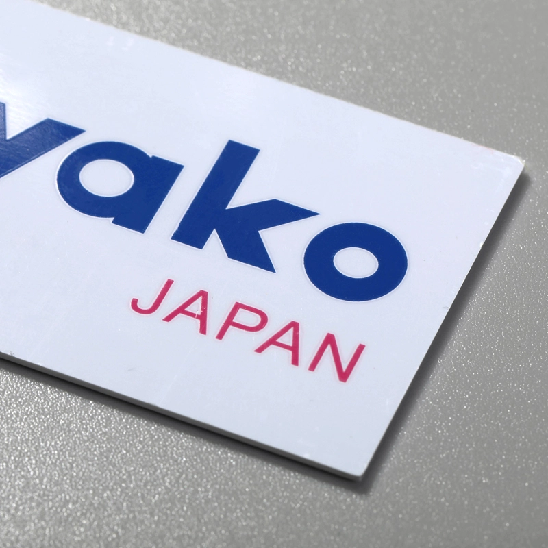 Ekologiczna metalowa naklejka z logo Wytłoczona aluminiowa etykieta